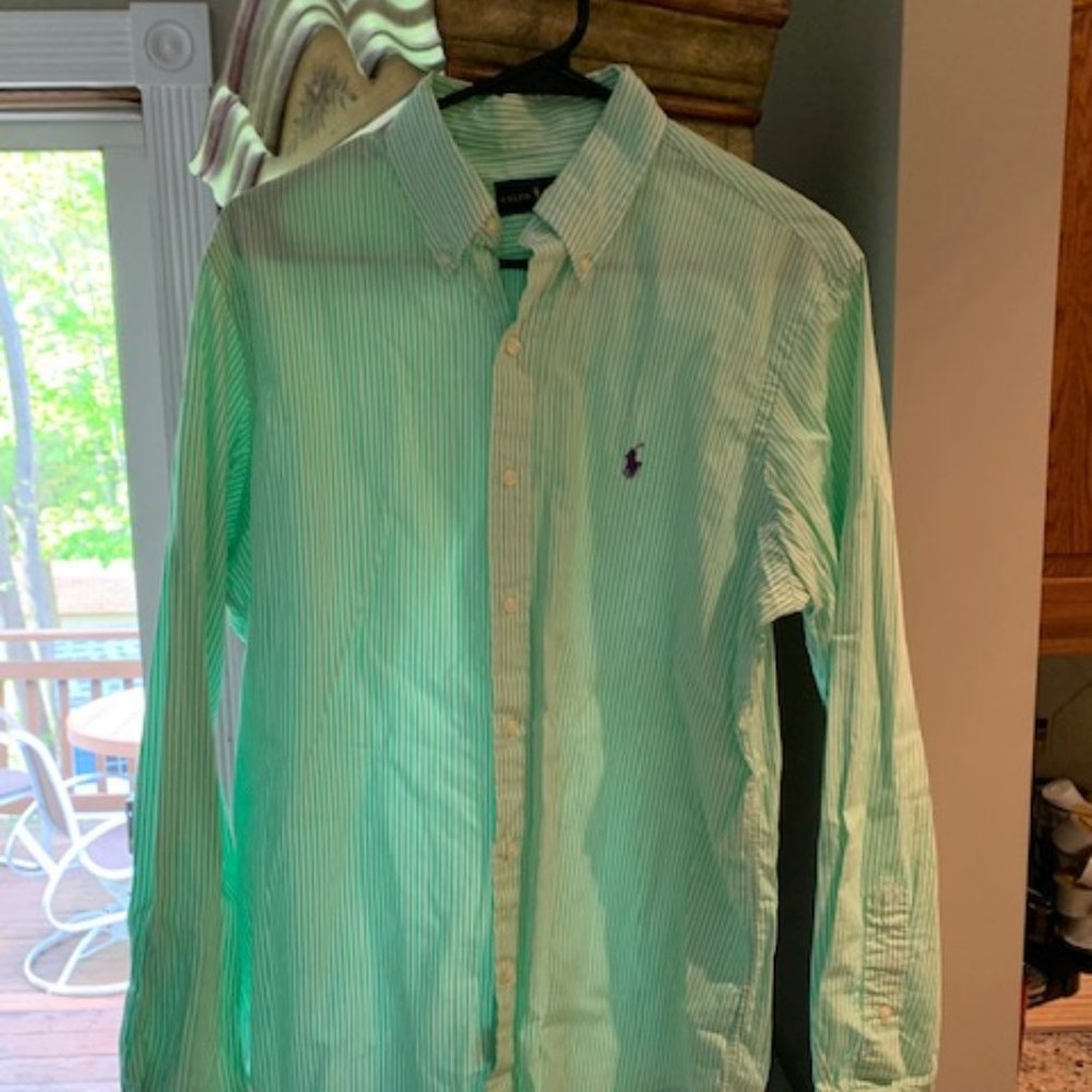 RALPH LAUREN BUTTON DOWN SHIRT